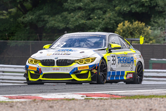 33  Luke Sedzikowski / David Whitmore, Century Motorsport BMW M4 GT4