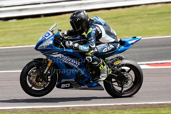 20 Tom Oliver Yamaha,