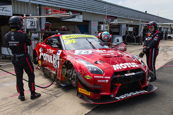 24 Ricardo SANCHEZ  / Struan Moore