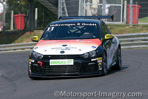 Dan Lloyd in the VW Scirocco R