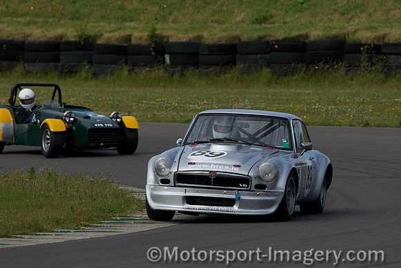 Bernard Foley, MGB GT V8