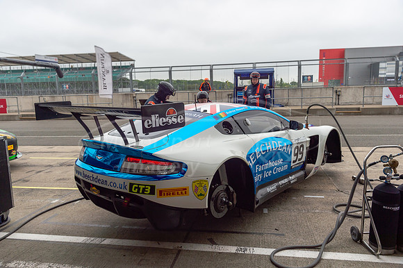 Andrew Howard / Darren Turner