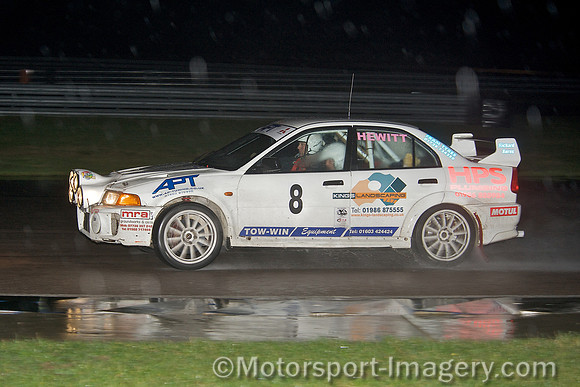 Mitsubishi Evo 5, Tony Hewitt