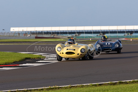 27 Jonathan Bailey / Andy Middlehurst