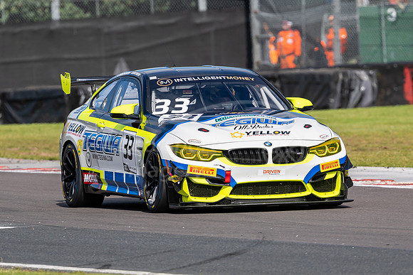 33  Luke Sedzikowski / David Whitmore, Century Motorsport BMW M4 GT4
