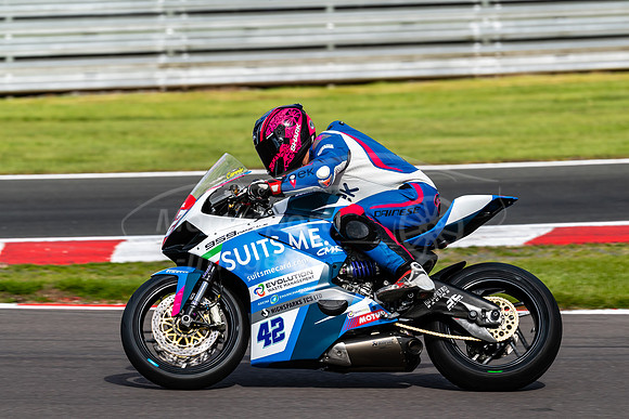42 Craig Currie
