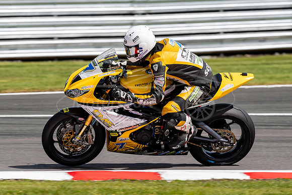 7 Richard Kerr Triumph,