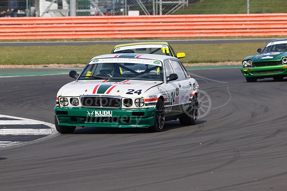 24  Michael SEABOURNE