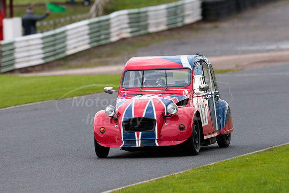 17 Alec GRAHAM