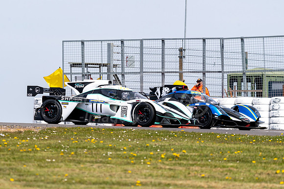 111  Richard Wells / Alex Kapadia
