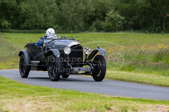 47 Sebastian Welch