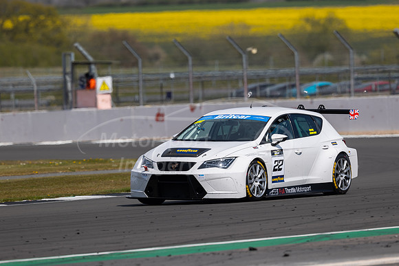 22  Nick Hull / Richard Avery