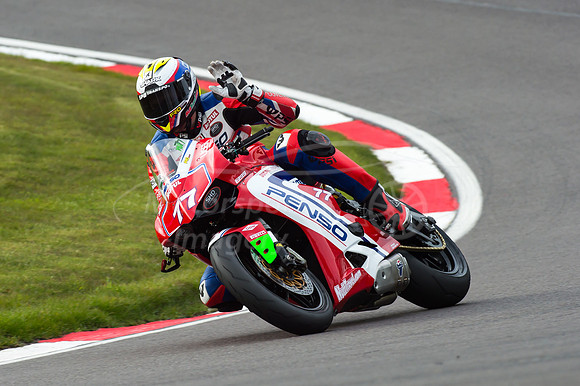 77 Marty NUTT Ducati Panegale