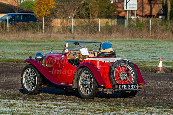 44 Barny Creaser  MG PA MIDGET  CYE 387