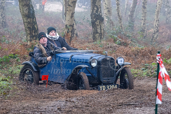 18 Martin Whittaker/Rosie Whittaker