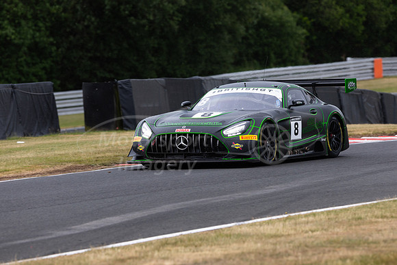 8 Richard Neary / Sam Neary