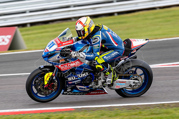 81 Luke Stapleford Suzuki,