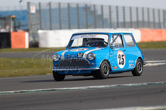 25  Barry SIME