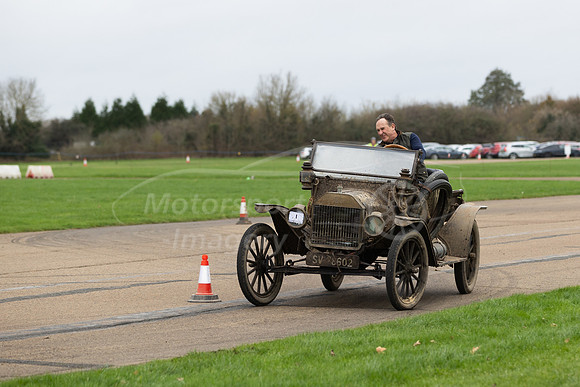 1 Ian Morgan