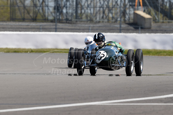 23 George Shackleton