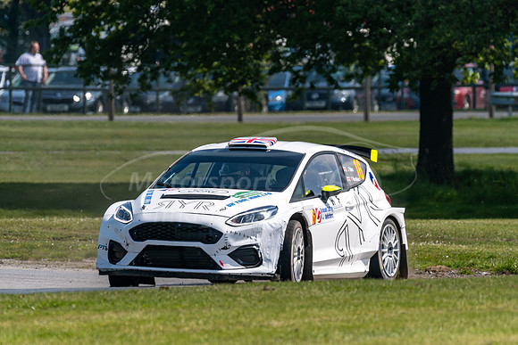 16,  James Yates, Tom Woodburn, Ford Fiesta R5