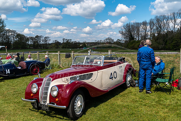 40  Anthony COSTIGAN, FRAZER NASH/BMW 327/80 DHC