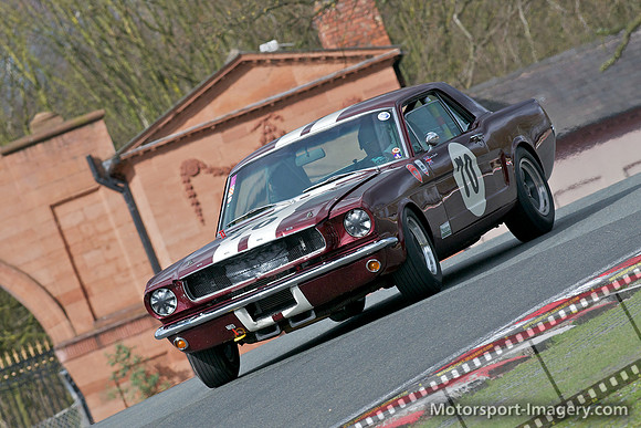 Simon Garrad, Ford Mustang