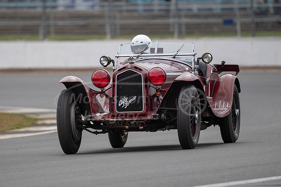 Christopher MANN  ALFA ROMEO GIULIETTA SPIDER