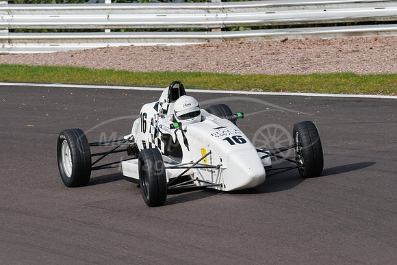 Chris Chisnall, Van Diemen LA10