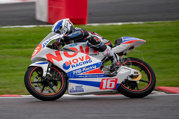 16 Harvey Claridge