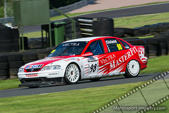 John Cleland, Vauxhall Vectra