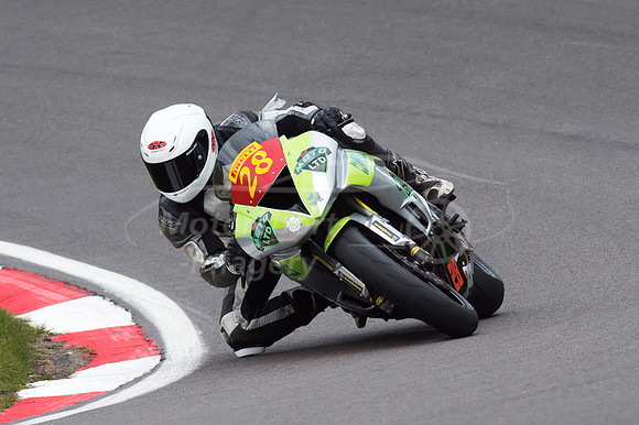 28 Keenan ARMSTRONG Moto Ltd Kawasaki