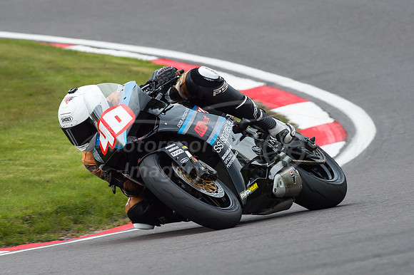 40 Nadieh SCHOOTS Ducati Panegale