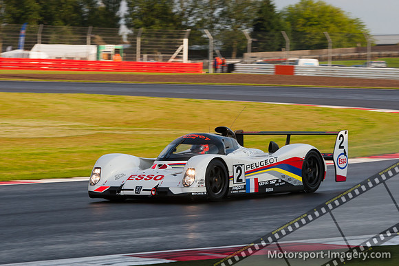 2  PEUGEOT 905 Evo 1B