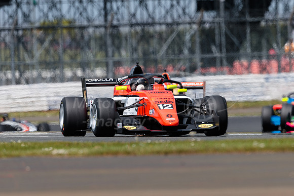 12  Lorenzo COLOMBO