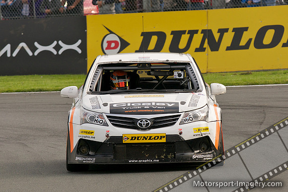 Adam Morgan, Toyota Avensis