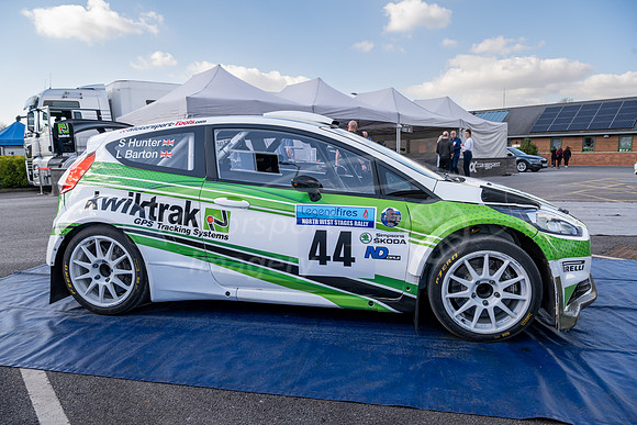 44 Lyndon Barton- Simon Hunter