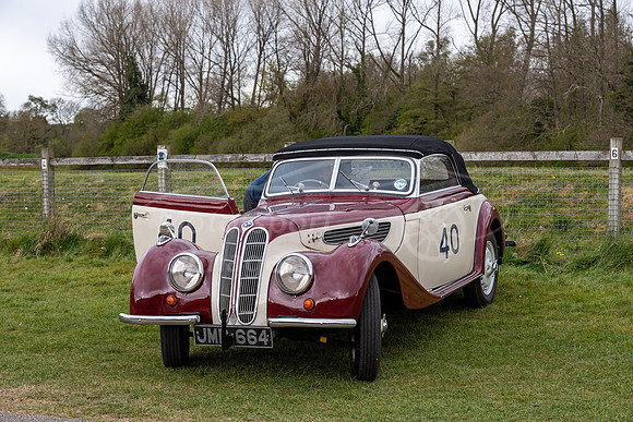 40  Anthony COSTIGAN, FRAZER NASH/BMW 327/80 DHC