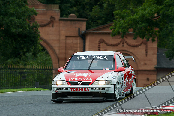 John Cleland, Vauxhall Vectra
