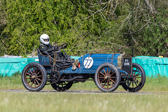 77  John DEVEUVE, BRASIER RACE ABOUT,