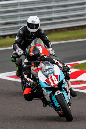 19 Craig Kelly,