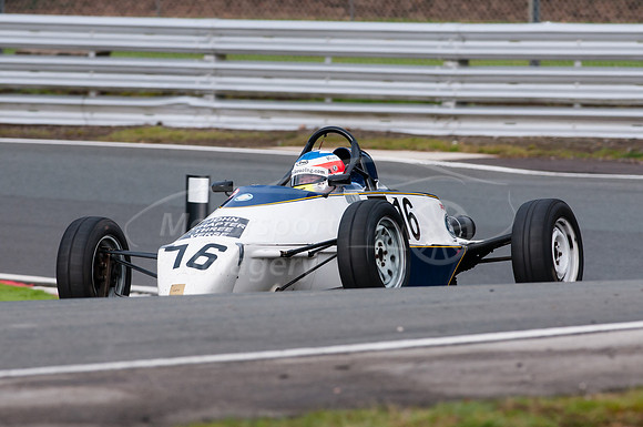 Chris Chisnall, Van Diemen LA10
