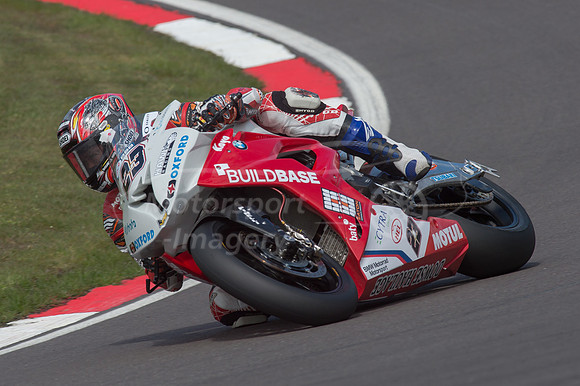 23 Ryuichi Kiyonari Buildbase BMW