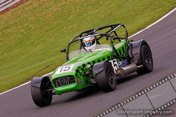 Nick Cresswell, Caterham 7 R400