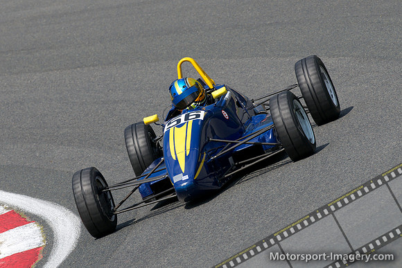 Doug Crosbie, Van Diemen RF00
