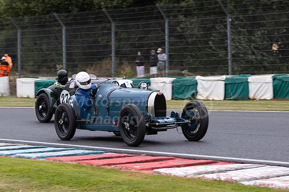65 Richard Wisemann - Bugatti Type 35