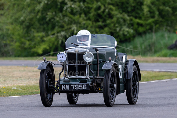 21 Nigel Stroud