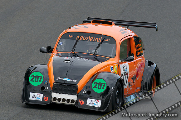 Car 207, Team Spirit Fitness