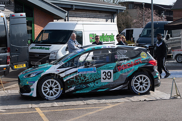 39 Mike English- Andy Robinson