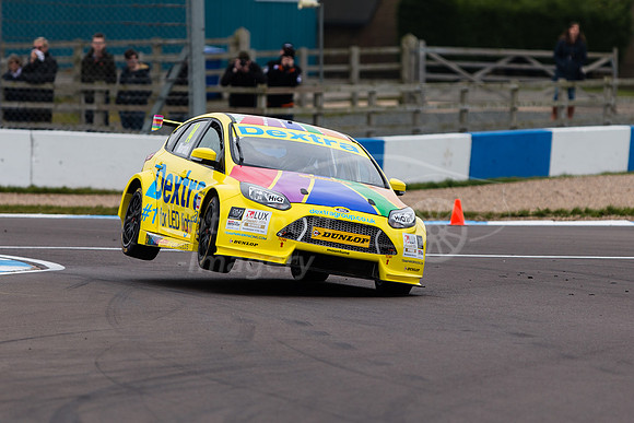 Alex Martin  Dextra Racing with Team Parker
